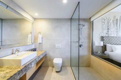 Rendezvous Hotel Perth Scarborough - Holiday Adelaide 1