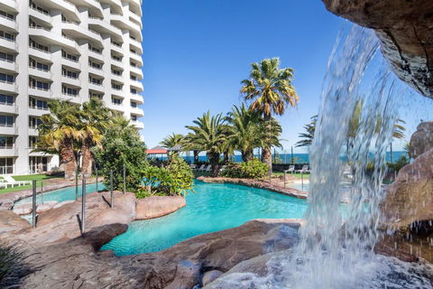 Rendezvous Hotel Perth Scarborough - Holiday Adelaide 0