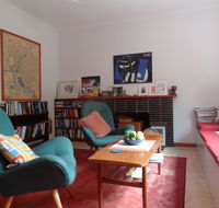 Retro retreat - Holiday Adelaide