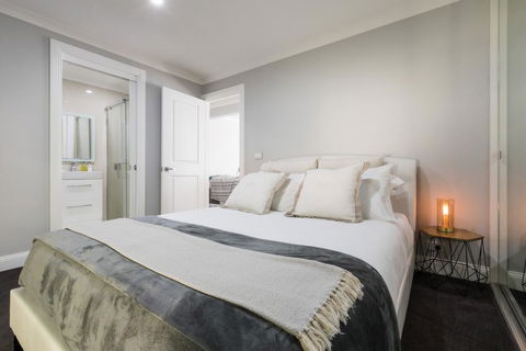 Rex's Yarra Valley House - Holiday Adelaide 3
