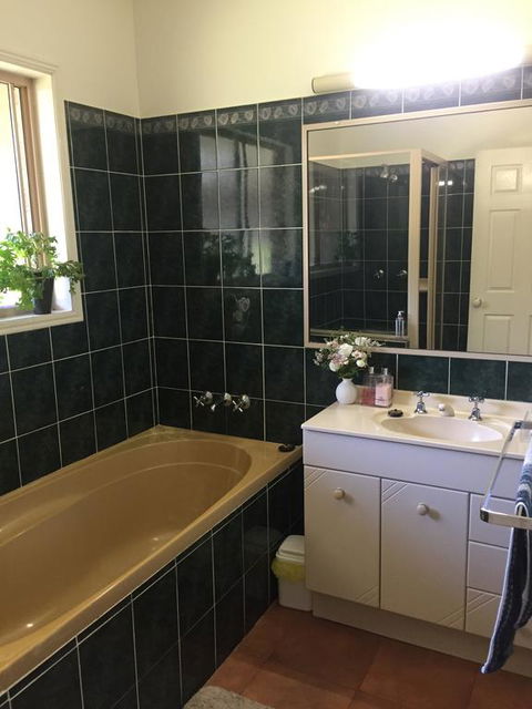 River Gum Luxury Bed And Breakfast - Holiday Adelaide 1