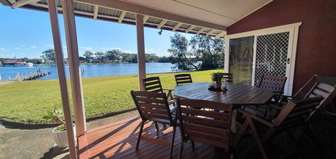 Riverfront Cottage In Booderee National Park At Christians Minde - Holiday Adelaide 0