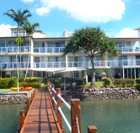 Riverside Apartments - Holiday Adelaide