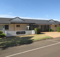 Riviera Executive Suites - Holiday Adelaide