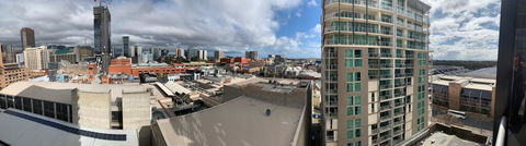 RNR North Terrace - Holiday Adelaide 1