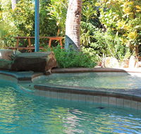 Roey Backpackers and Party Bar - Holiday Adelaide