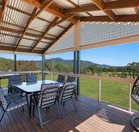 Rosamund House in Broke 4br House in walking distance to Cellar Doors - Holiday Adelaide