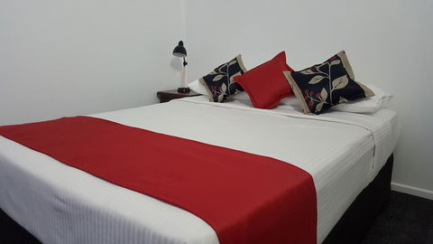 Royal Motel Tenterfield - Holiday Adelaide 2
