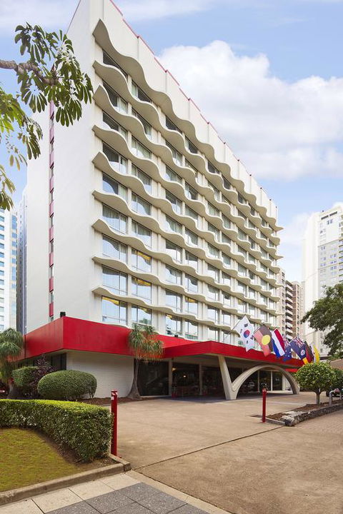 Royal On The Park - Holiday Adelaide 3