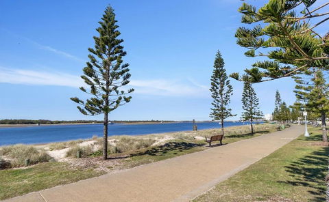 Royal Pacific Resort - Holiday Adelaide 3