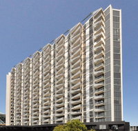 Royal Stays Apartments Melbourne - Docklands - Holiday Adelaide