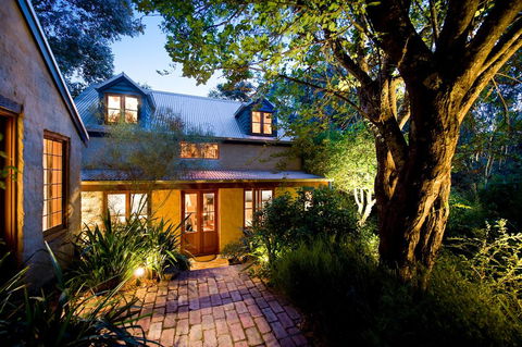 Rubys Amethyst Cottage - Holiday Adelaide 0