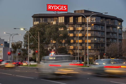 Rydges Adelaide - Holiday Adelaide 0