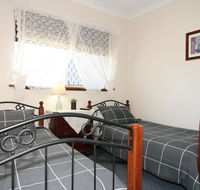 Safety Bay Guest House - Holiday Adelaide