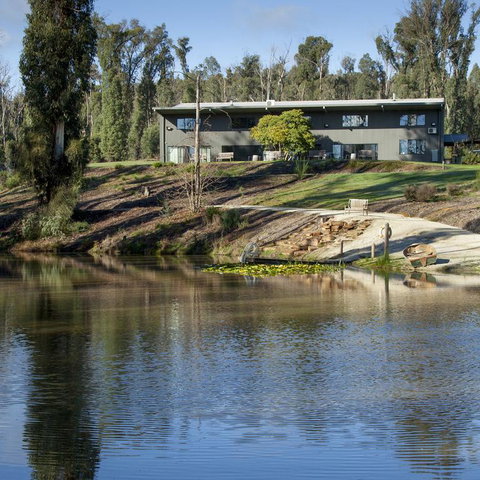 Saladin Lodge - Holiday Adelaide 3