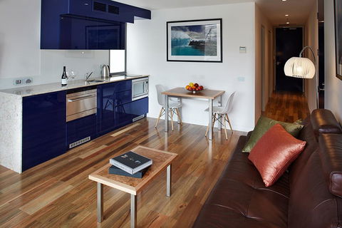 Salamanca Wharf Hotel - Holiday Adelaide 1