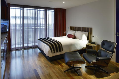 Salamanca Wharf Hotel - Holiday Adelaide 2