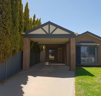 SAN Mateo - Holiday Adelaide