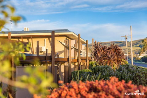 Sandpiper Motel - Holiday Adelaide 0
