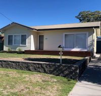 Sandy Shoal' 46 Rigney Street - Shoal Bay Beach Cottage with aircon - Holiday Adelaide