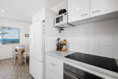 Sea Shack - 29 Pelican Street, Peregian Beach, Noosa Area - Holiday Adelaide 1