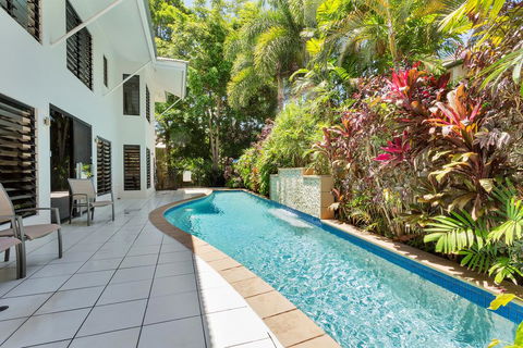 Seascape Luxury Beachfront House - Holiday Adelaide 3
