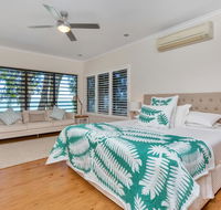 Seascape Luxury Beachfront House - Holiday Adelaide