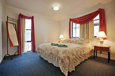 Serenity Grove - Holiday Adelaide 0
