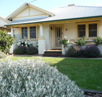 Shepp Central Apartment - Holiday Adelaide