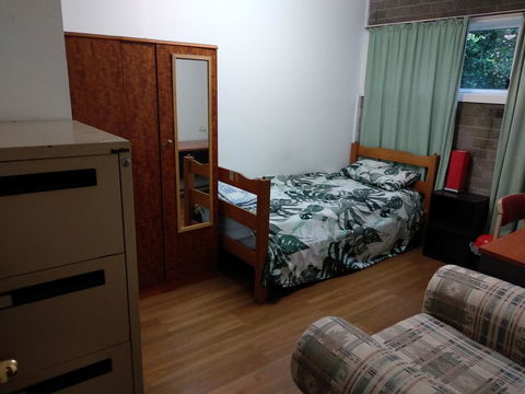 Single Room In Wollongong Near Uni - Holiday Adelaide 0