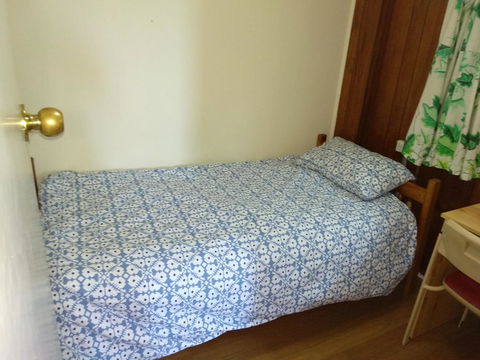 Single Room In Wollongong Near Uni - Holiday Adelaide 1