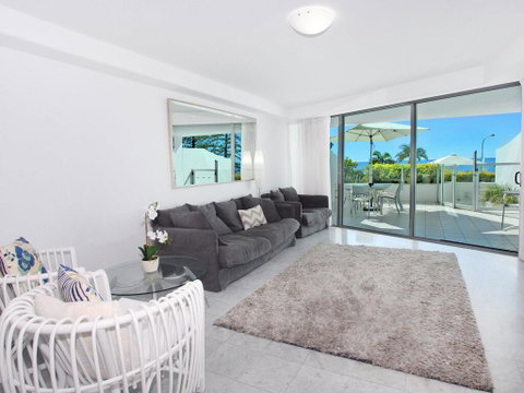 Sirocco 202 - Holiday Adelaide 2
