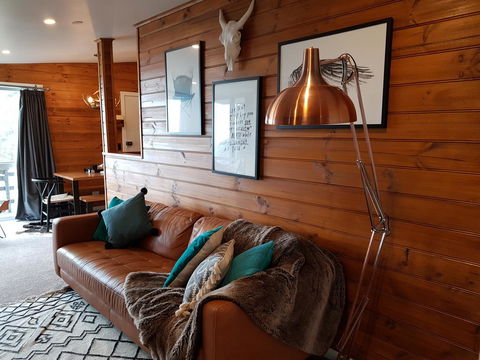 Ski View 1 - Holiday Adelaide 1