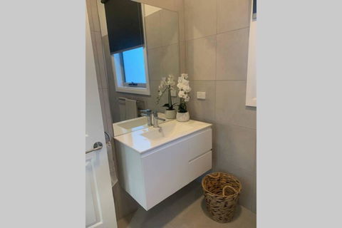 Skibo Cottage - Holiday Adelaide 2