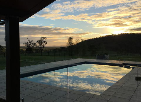 Skyline Farm House - Holiday Adelaide 2