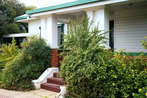 Skymirror Cottage - Holiday Adelaide 0