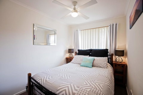 Sleepy Shackell - Echuca Moama Holiday Accommodation - Holiday Adelaide 3