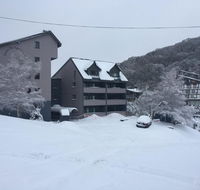 Snow Ski Apartments 14 - Holiday Adelaide
