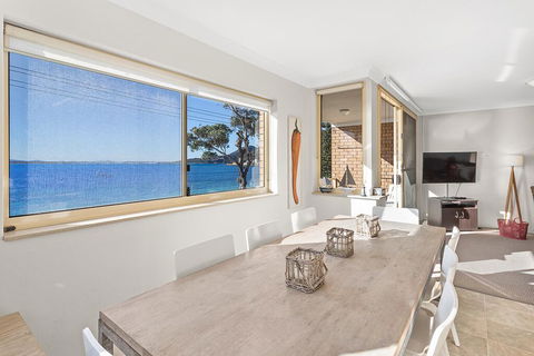 South Pacific Unit 4 - Shoal Bay - Holiday Adelaide 2