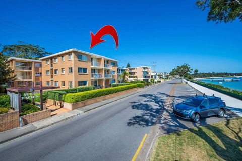 South Pacific, Unit 2/13-15 Shoal Bay Road - Holiday Adelaide 2