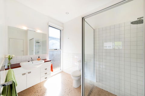 Southern Grampians Cottages - Holiday Adelaide 1