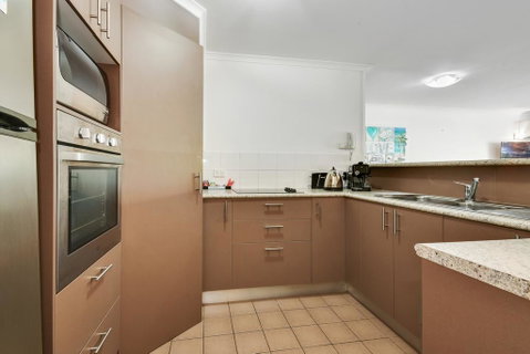 Spinnaker Apartments - Holiday Adelaide 3