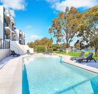 Spinnaker Quays - Holiday Adelaide