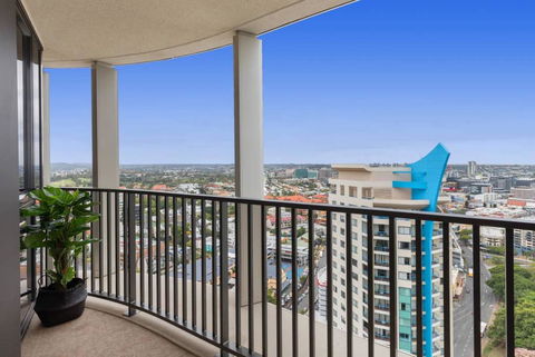 SPIRE - Fast Internet Monthly Stays W Carpark - Holiday Adelaide 3