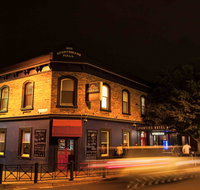 Sporties Hotel - Holiday Adelaide