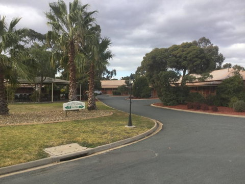 Sportslander Motor Inn - Holiday Adelaide 1