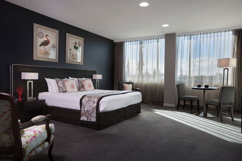 Springfield Lakes Boutique Hotel - Holiday Adelaide 2