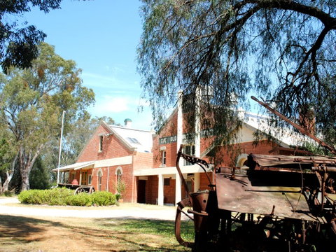 Springhurst Butter Factory - Holiday Adelaide 0