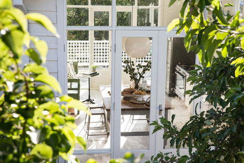St Remy - Holiday Adelaide 3