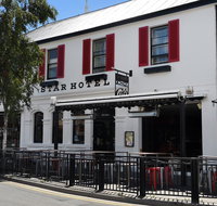 Star Bar Cafe  Hotel - Holiday Adelaide